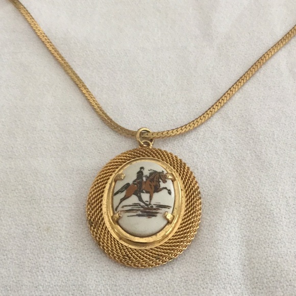Fashion Jewelry 🌹 Jewelry - 🌹Too Awesome Costume Horse Pendant Necklace 🌹